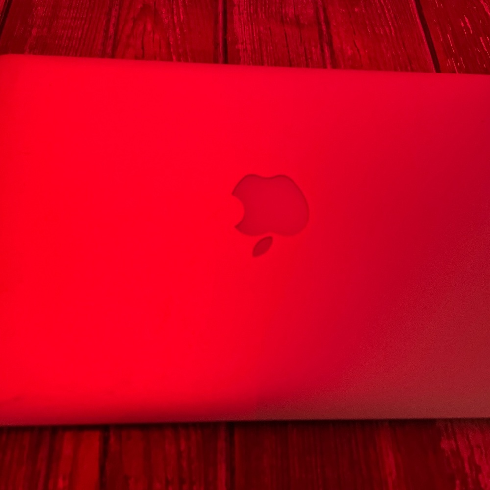 Apple MacBook AIR